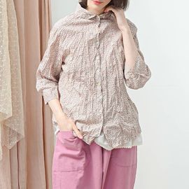 [Natural Garden] MADE N Yoru Pleated Flower Blouse_High-quality materials, lovely flower printing, signature products_ Made in KOREA